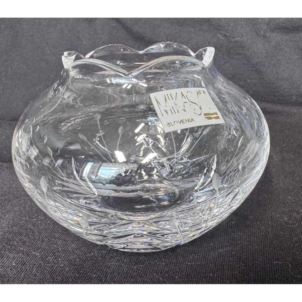 Mikasa Crystal Rose Bowl Etched Floral Glass Vase Slovenia Scalloped Rim 3x4
